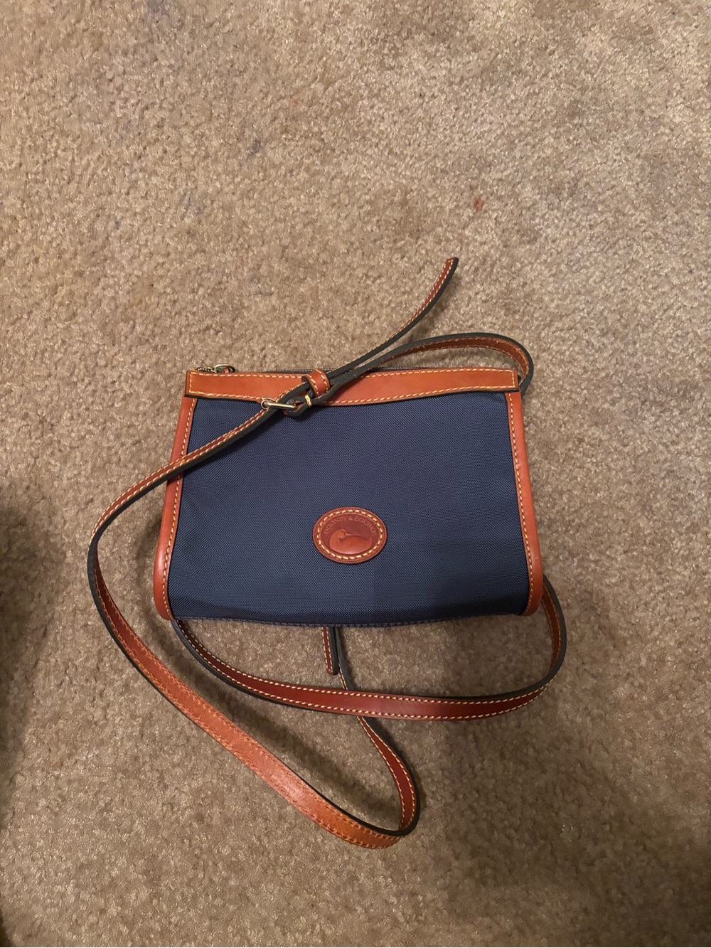 NWT Dooney & Bourke Nylon Small East West Crossbody Bag Navy Blue